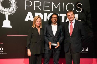 Amuda Goueli, premio a la ‘Excelencia Profesional’ por Adigital