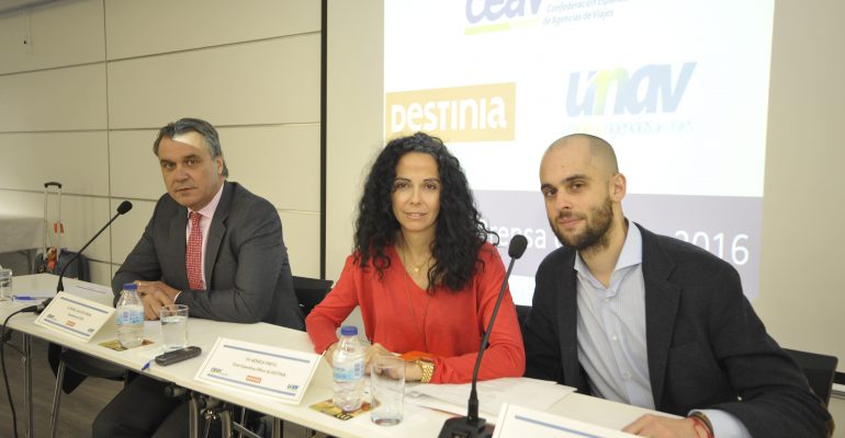 Destinia se planta ante las reclamaciones de Spanair en defensa de los consumidores