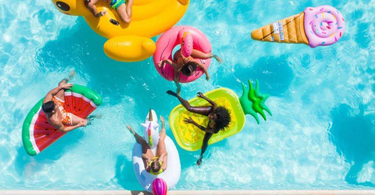 EL VERANO AFRONTA SU RECTA FINAL CON PRECIOS AL ALZA